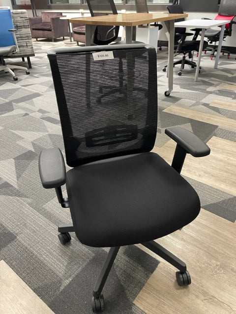 Pre-Owned HON Convergence Chair