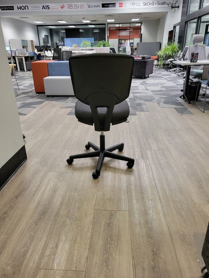 Pre-owned-HON Volt Task Chair, Armless, in Black