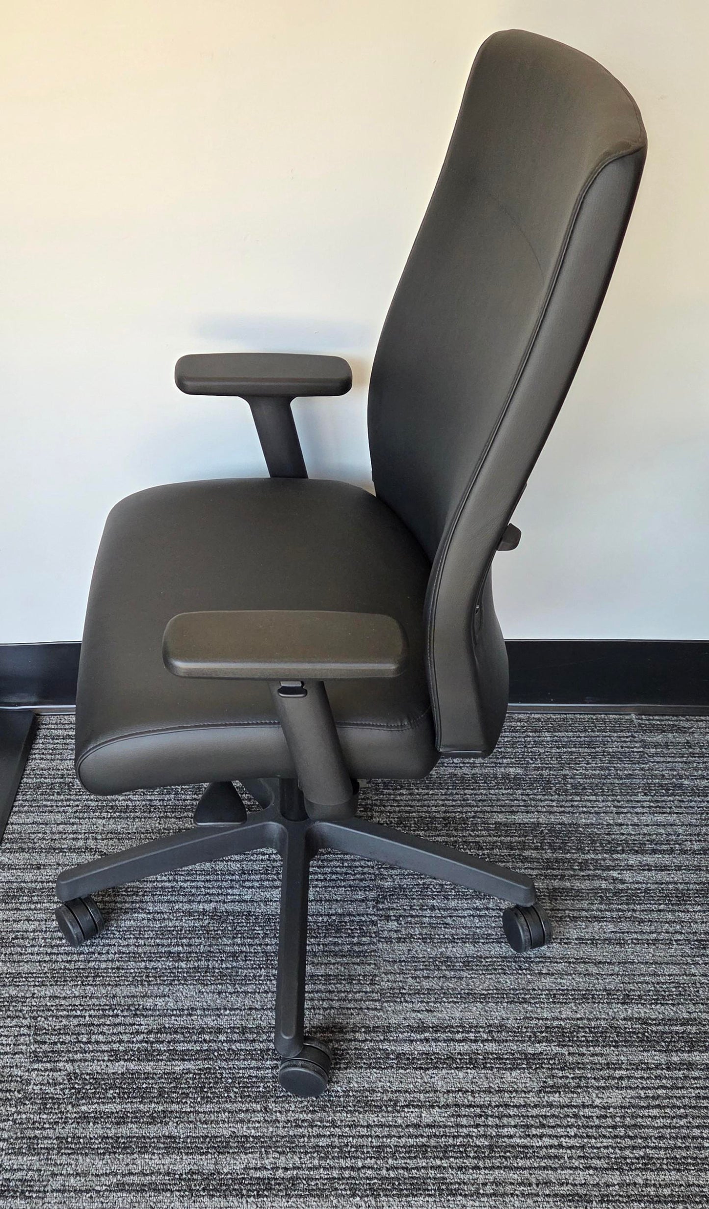 HON Define Executive Leather Chair – High-Back Office Chair NEW