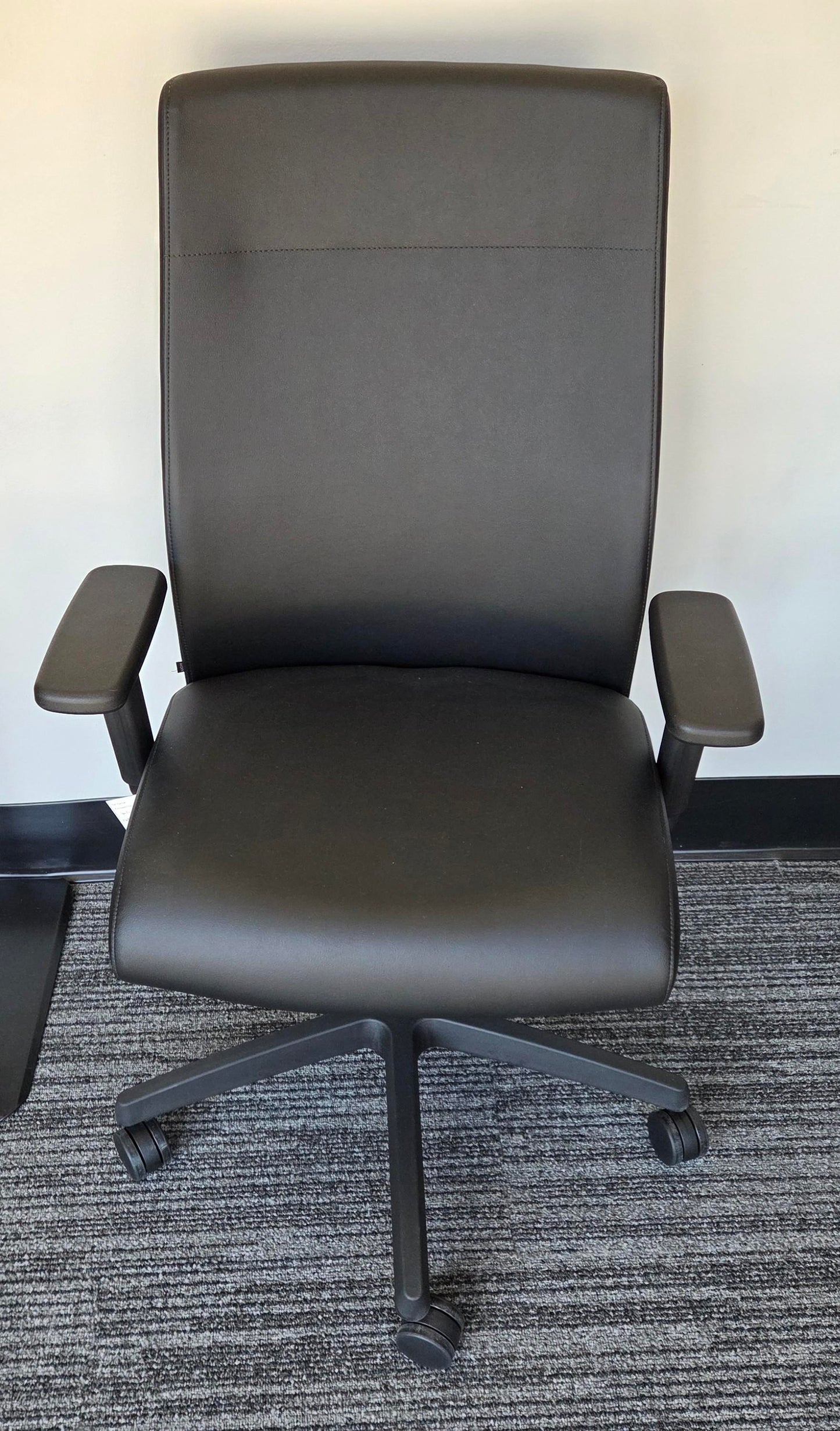 HON Ignition 2.0 Vinyl Mid-Back Task Chair with Lumbar Support NEW