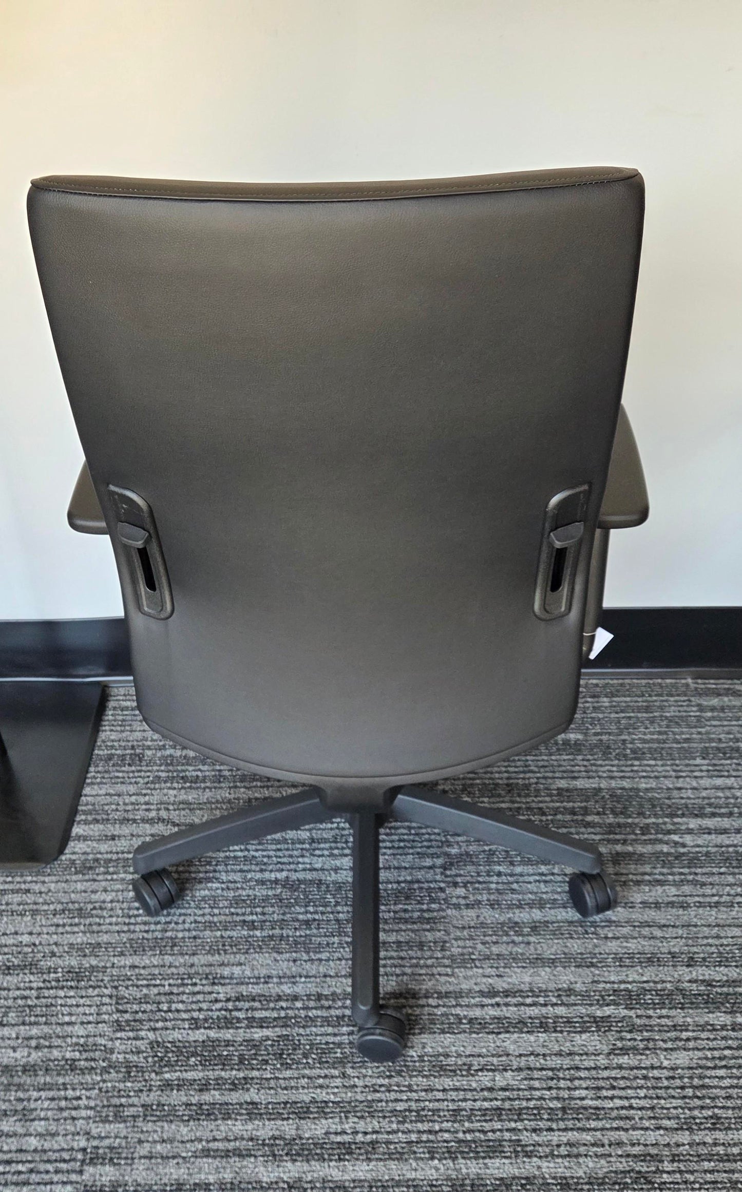 HON Ignition 2.0 Vinyl Mid-Back Task Chair with Lumbar Support NEW
