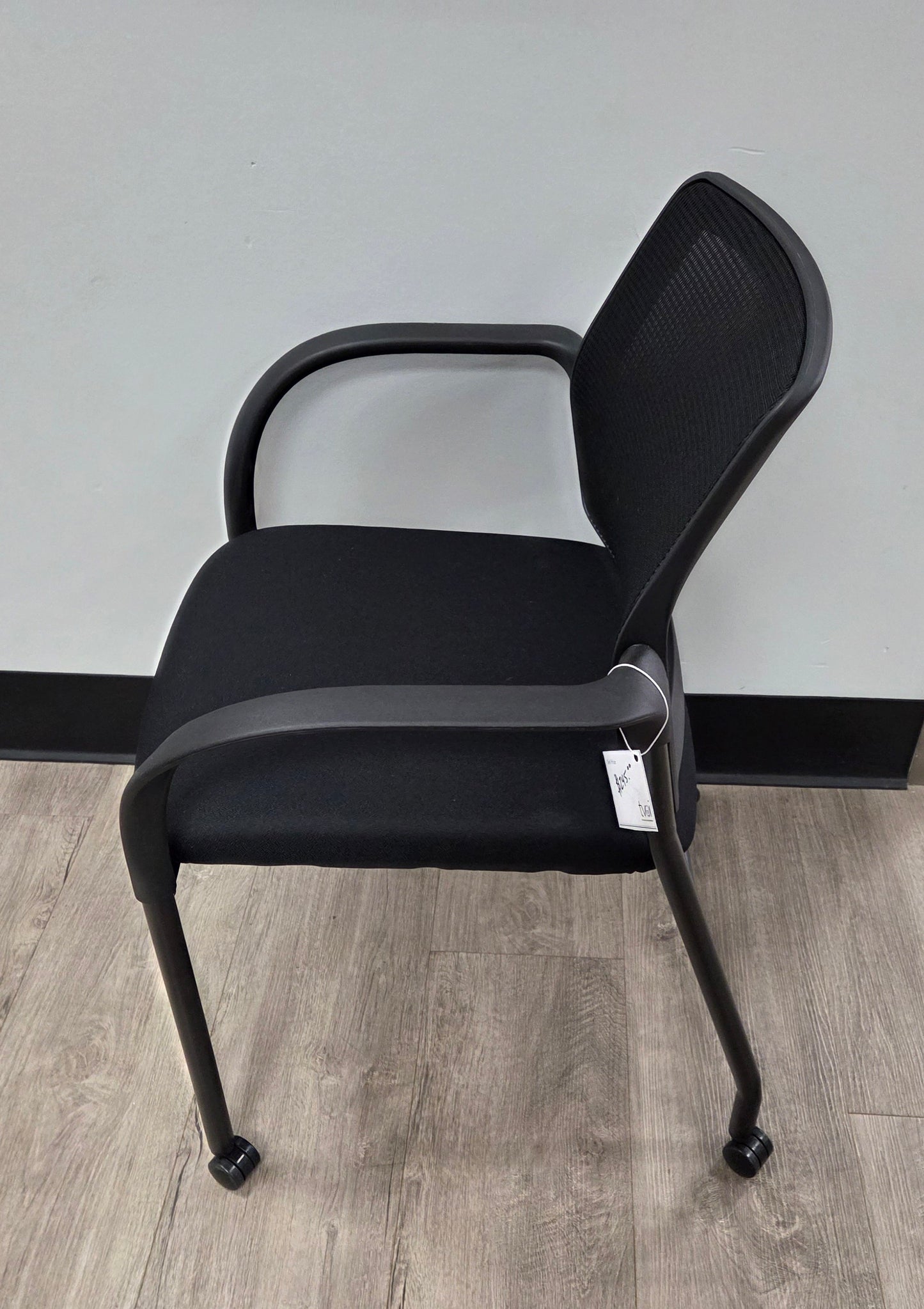 Preowned HON Ignition Guest / Multi-Purpose Stack Chair – 4-Leg Base