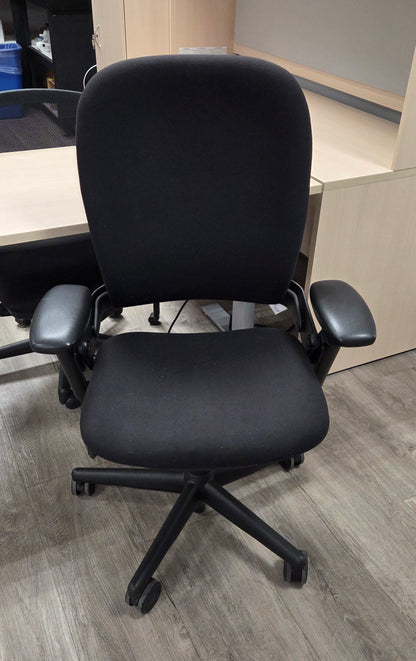 Preowned Steelcase Leap V1.5 Ergonomic Task Chair