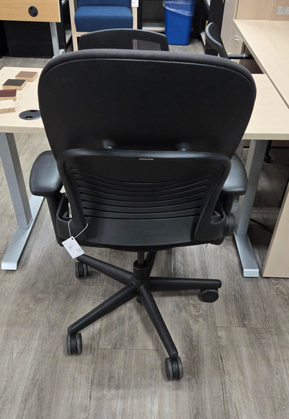 Preowned Steelcase Leap V1.5 Ergonomic Task Chair